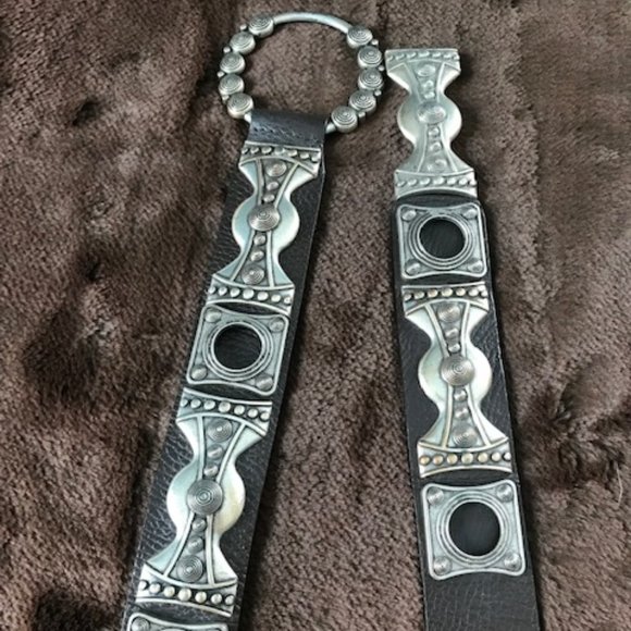 Chico's Metal Designed Adjustable Belt - Picture 2 of 8